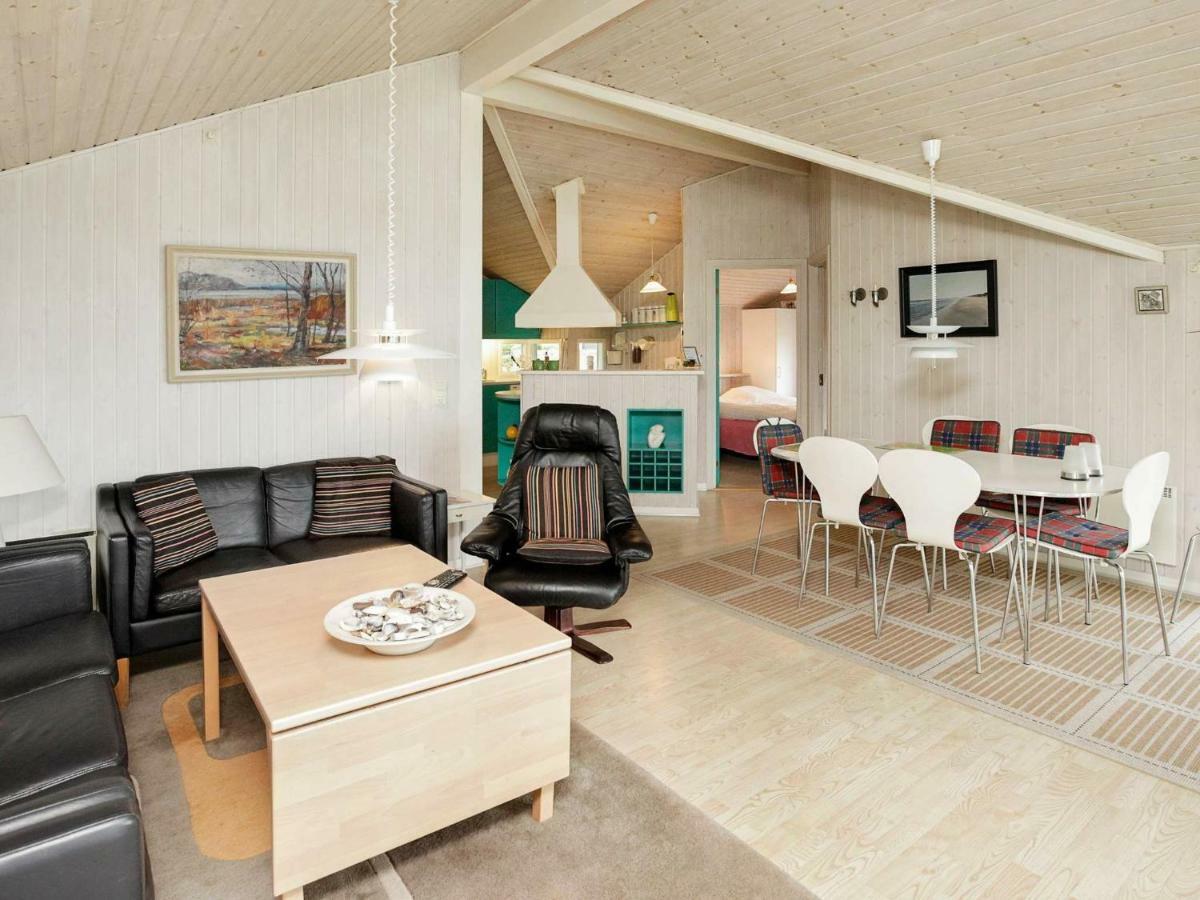 6 Person Holiday Home In Otterup Exterior photo