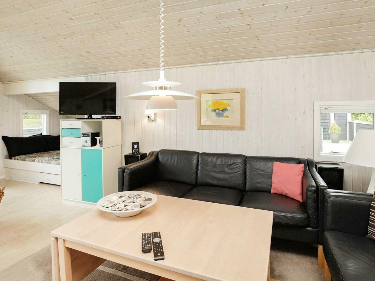 6 Person Holiday Home In Otterup Room photo